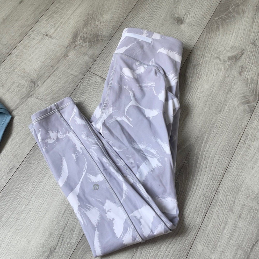 Lululemon fast and free brushed white and grey
